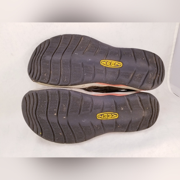 KEEN WATERPROOF MAN OUTDOOR SANDALS CLOSE TOE BROWN SIZE US 10 EUR 43 - Picture 2 of 9
